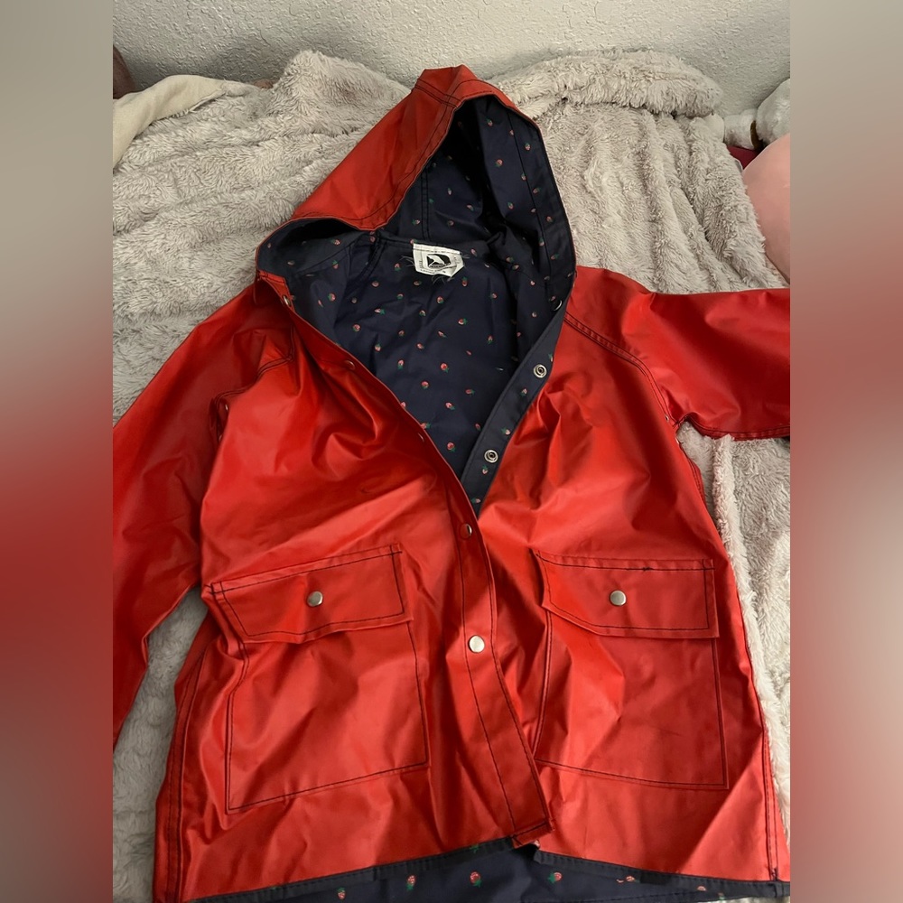 Taymor 90’s raincoat